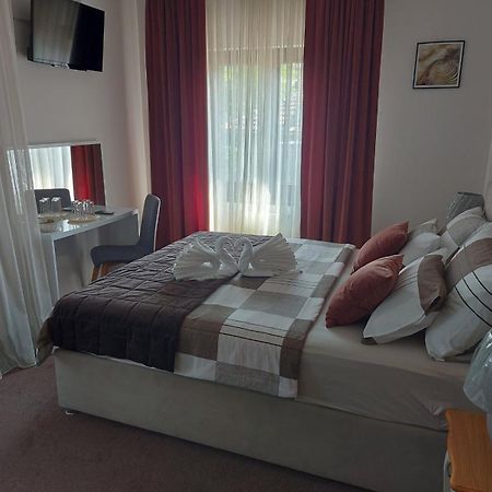 Bed & Breakfast Sjaj Сараєво Екстер'єр фото